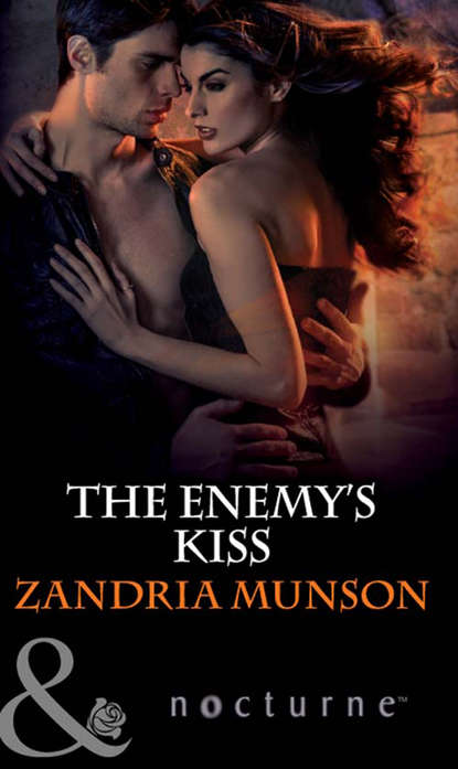 Скачать книгу The Enemy's Kiss