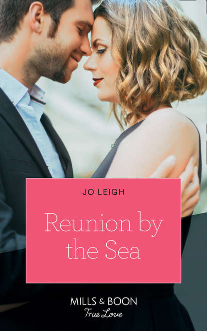 Скачать книгу Reunion By The Sea
