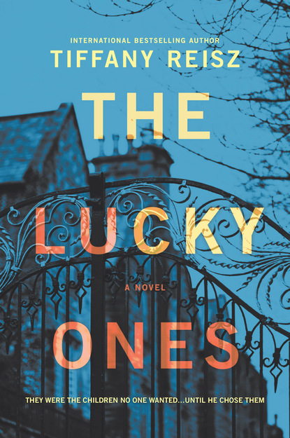 Скачать книгу The Lucky Ones