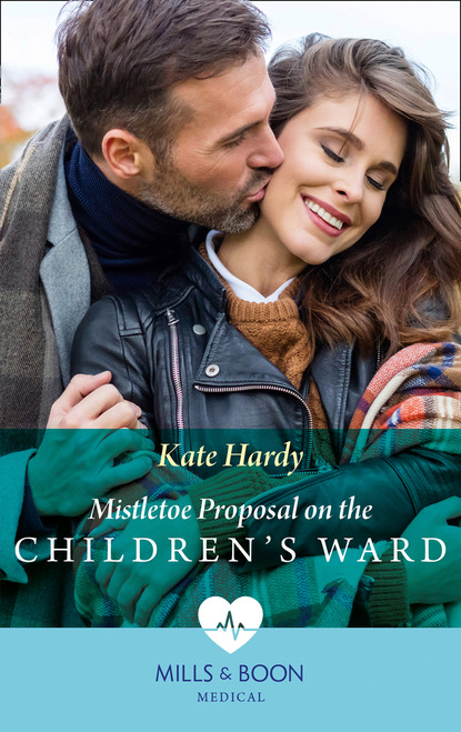 Скачать книгу Mistletoe Proposal On The Children's Ward
