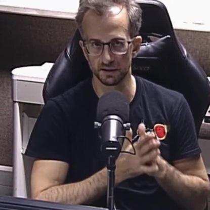 Скачать книгу Жидкие кристаллы