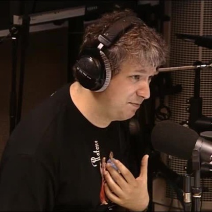 Скачать книгу "Убрать из друзей", "Миньоны", "Citizenfour. Правда Сноудена", "Человек-муравей", "Соль земли"