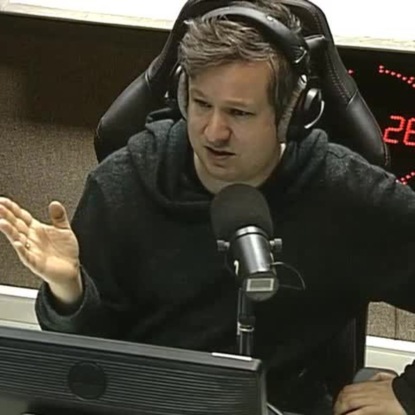 Скачать книгу Премьеры. "Мистер Холмс", "Боги Египта", "Анархисты", "Пятница"