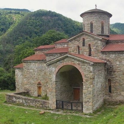 Скачать книгу 7 древнейших храмов России