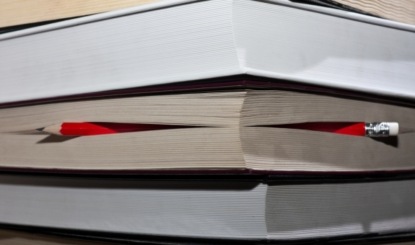 Скачать книгу Оскар Уаильд - "Соловей и роза" и "Великан-эгоист"