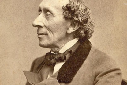 Скачать книгу Ханс Кристиан Андерсен - "Дикие лебеди" (окончание) и "Свинопас"