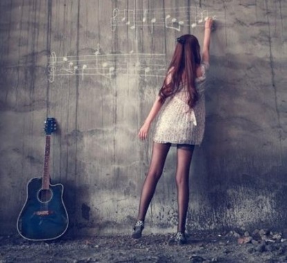 Скачать книгу Случайный гость, девушка  с  гитарой!